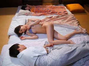 Cậu bé anh vừa bự vừa cứng đâm thấu bím em