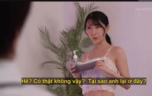 Eva elfie gạ một chàng trai số hưởng ở quán bar vào toilet